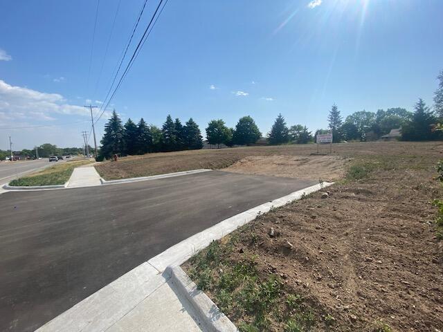 512 S Broadway St, Middleville, MI 49333