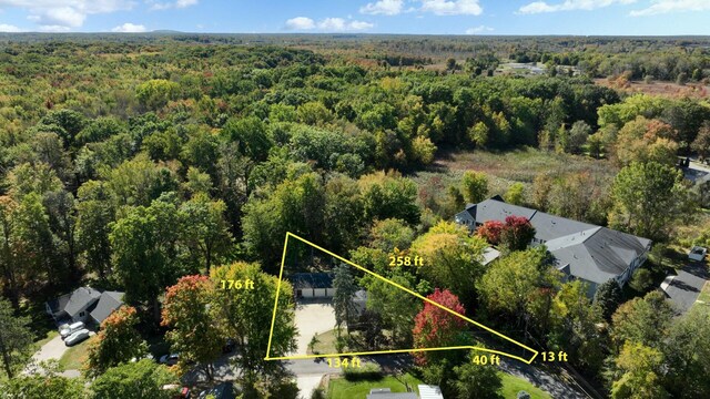 304 Eubank St, Novi, MI 48377