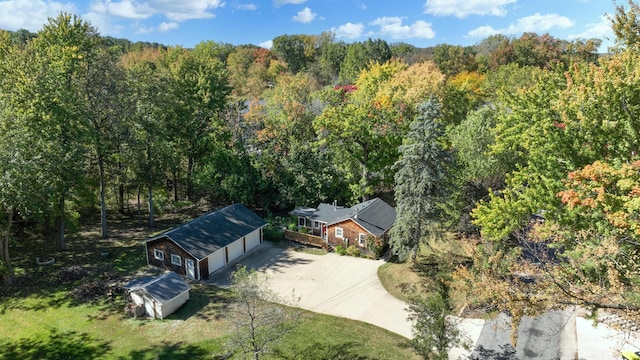 304 Eubank St, Novi, MI 48377