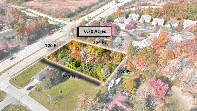 26850 Orchard Lake Rd, Farmington Hills, MI 48334