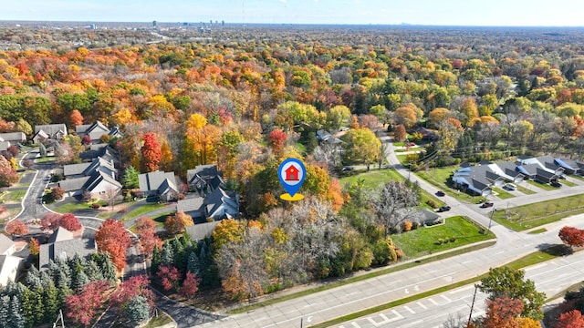 26850 Orchard Lake Rd, Farmington Hills, MI 48334