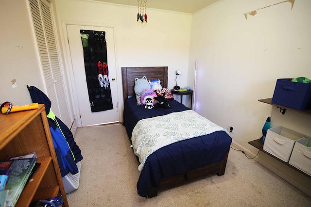 53240 Hemlock Lake Rd, Marcellus, MI 49067 - carpeted bedroom with a closet