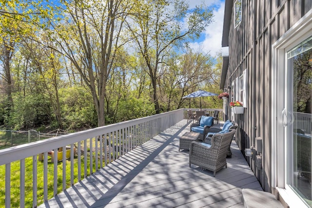 109 Diversy Dr, Brooklyn, MI 49230 - view of wooden terrace