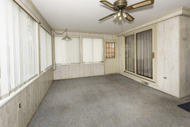 1620 Whittier Rd, Ypsilanti, MI 48197 - unfurnished sunroom featuring a ceiling fan