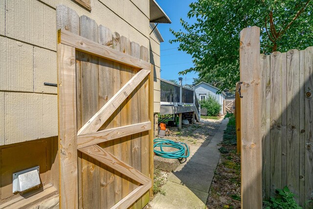 815 Wolcott Ave, Saint Joseph, MI 49085 - exterior view