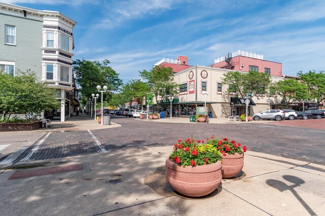 815 Wolcott Ave, Saint Joseph, MI 49085 - view of decorative road with street lighting, curbs, and sidewalks