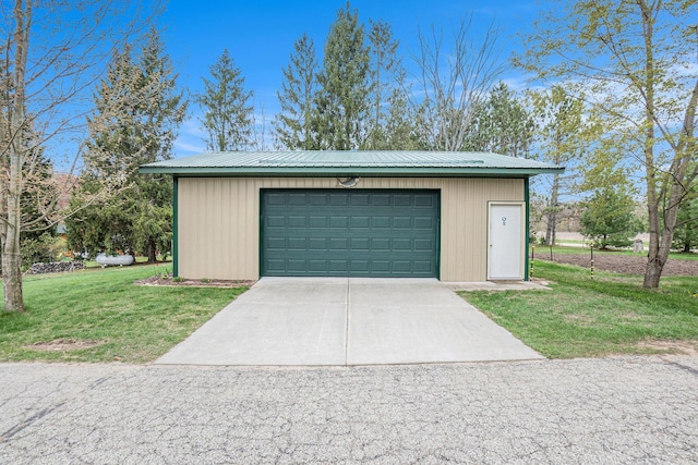 17389 Rapids Dr, Hersey, MI 49639 - view of garage