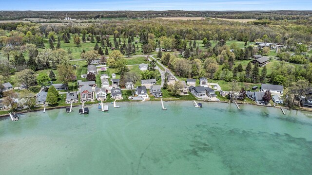 447 Paradise Ln, Horton, MI 49246 - aerial view of property's location featuring a nearby body of water and nearby suburban area