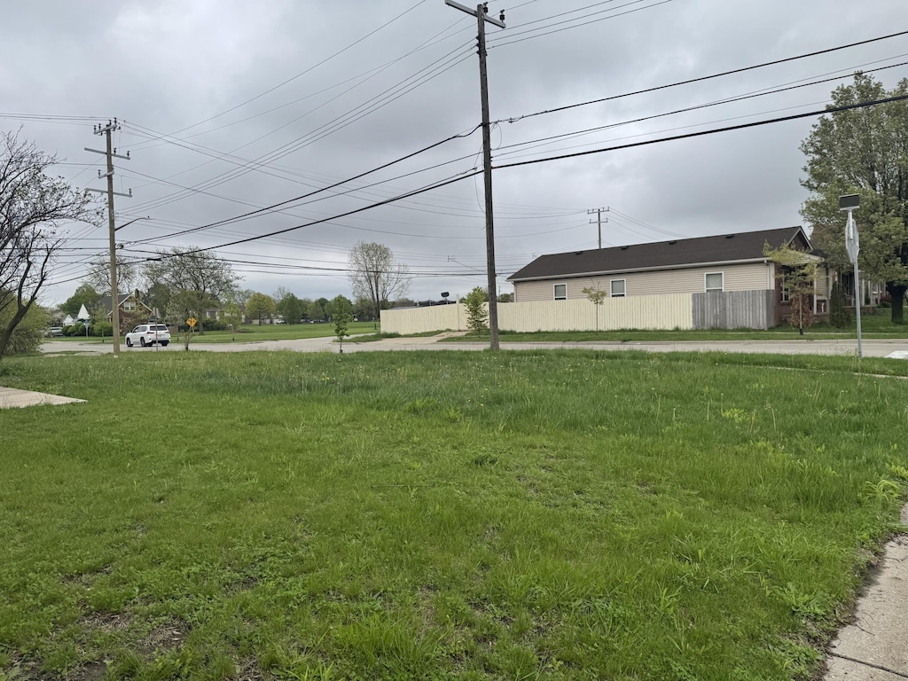 2910 Salina St, Dearborn, MI 48120