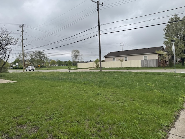 2910 Salina St, Dearborn, MI 48120