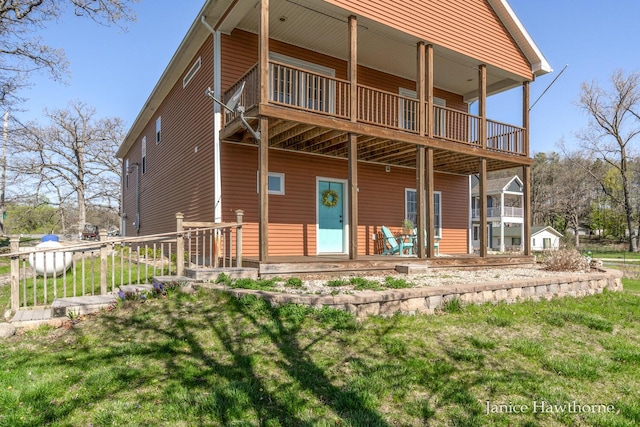 7177 Longview Ct, Delton, MI 49046 - view of front of home featuring a front lawn