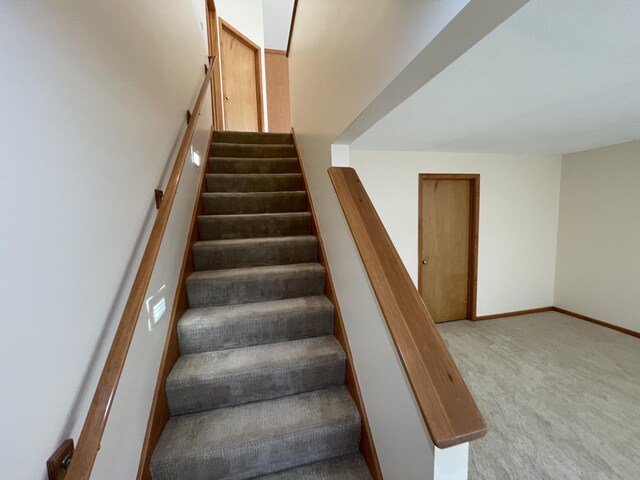 1712 Lisa Dr SW, Byron Center, MI 49315