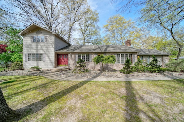216 Wickenham Dr, Spring Arbor, MI 49283 - photo 1