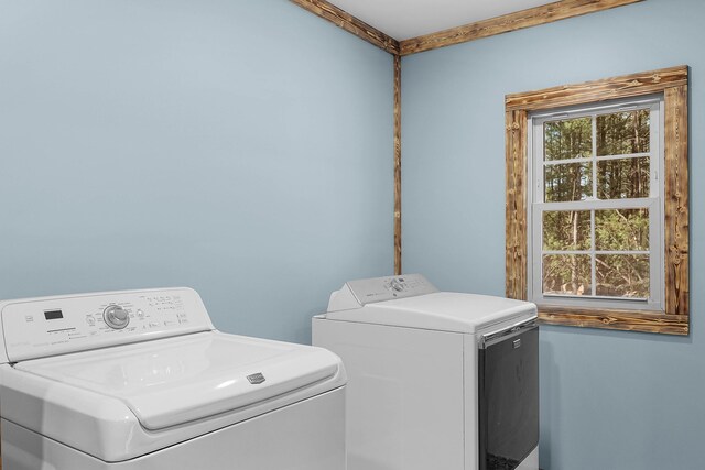 23748 Cutler Rd, Newaygo, MI 49337 - laundry area with washing machine and clothes dryer