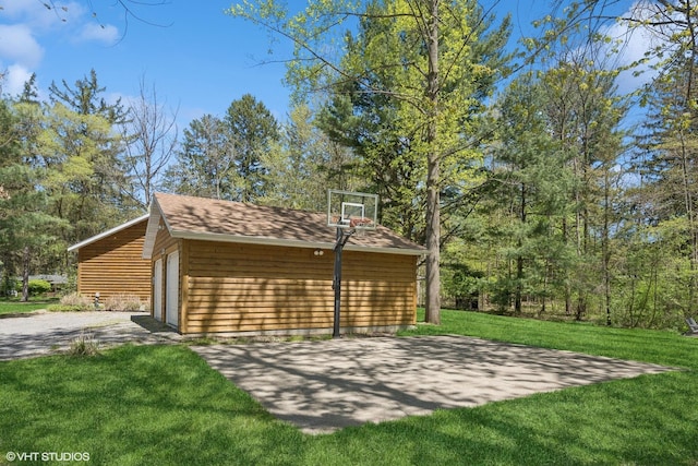6490 E Chikaming, Sawyer, MI 49125 - view of garage