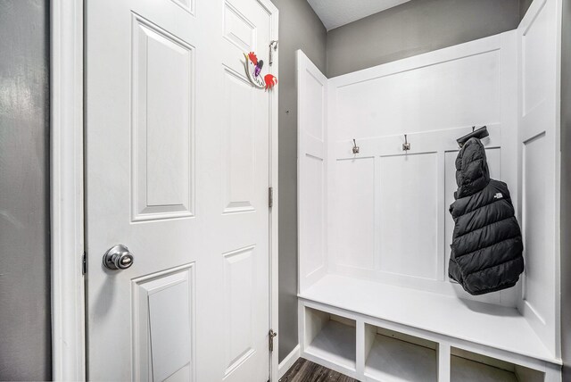 5790 Paxton Ct, Portage, MI 49024 - view of mudroom