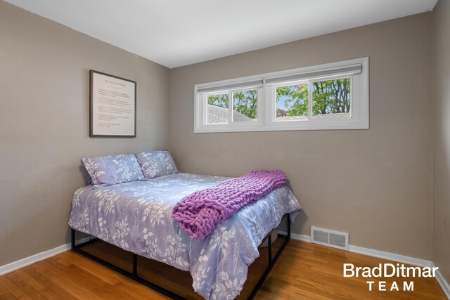 2151 Anderson Dr SE, Grand Rapids, MI 49506 - bedroom featuring wood finished floors and baseboards