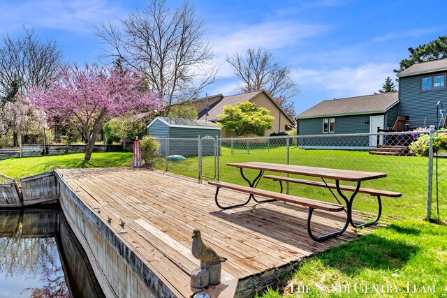 17083 Spahr St, Spring Lake, MI 49456 - view of wooden terrace