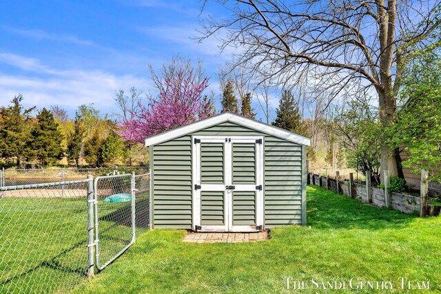 17083 Spahr St, Spring Lake, MI 49456 - view of shed