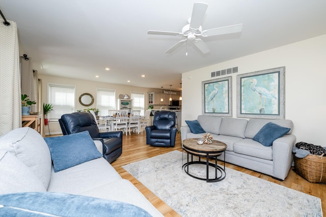 405 Anchors Way, Saint Joseph, MI 49085 - living area with light wood-style flooring, ceiling fan, and recessed lighting