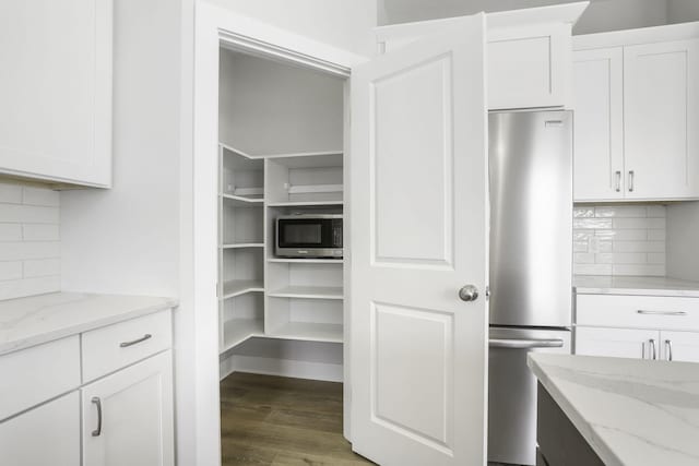 9423 Shoreway Dr, West Olive, MI 49460 - view of pantry