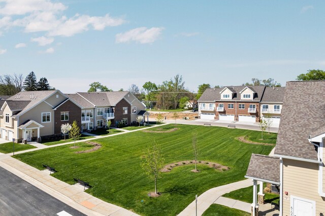 611 Woodland Dr, Dexter, MI 48130