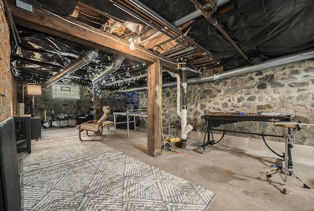 210 E St, Three Rivers, MI 49093 - view of below grade area
