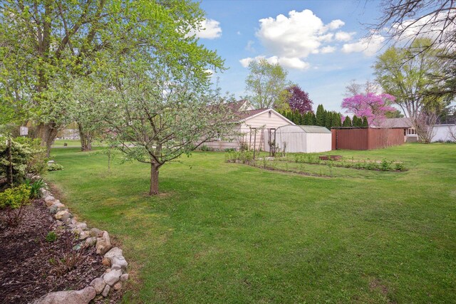 12948 Peck Ave, Sawyer, MI 49125