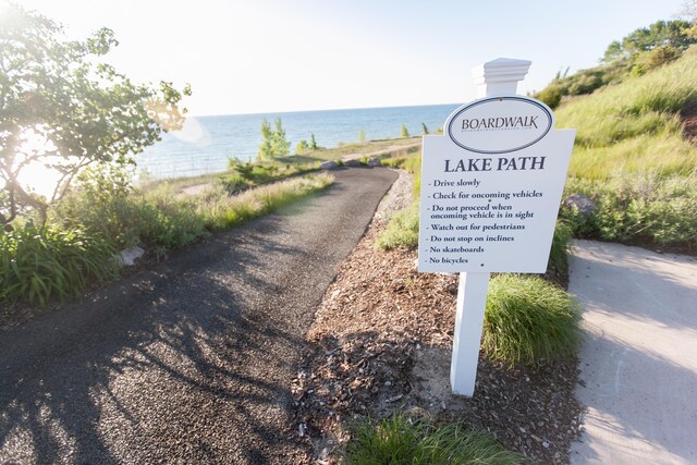 665 Lantern Watch Dr Unit 28, South Haven, MI 49090 - photo 23