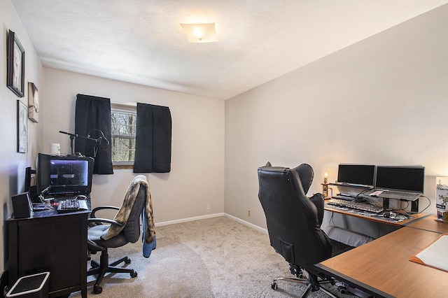 50427 M 51 N, Dowagiac, MI 49047 - office space with carpet flooring and baseboards