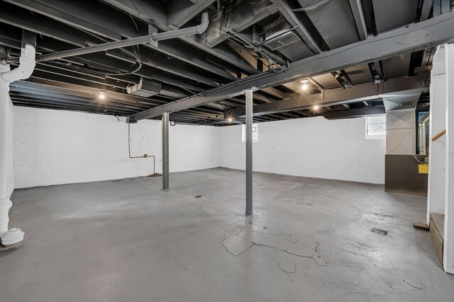 16568 Monica St, Detroit, MI 48221 - view of below grade area