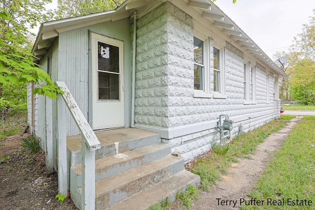 155 W Summit Ave, Muskegon, MI 49444 - view of home's exterior