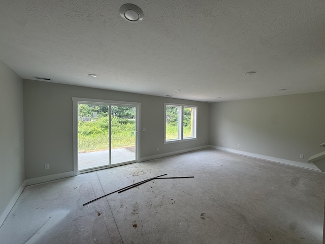1531 N Village Cir, Kalamazoo, MI 49009 - photo 9