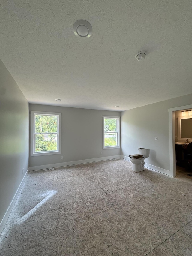 1531 N Village Cir, Kalamazoo, MI 49009 - photo 6