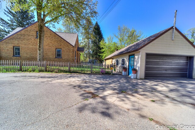 1573 N Whitehall Rd, Muskegon, MI 49445 - photo 55