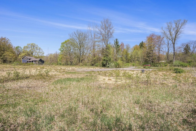 6316 Gleason Rd, Saugatuck, MI 49453