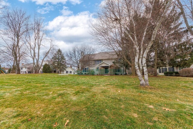 7294 Mackenzie Ln, Portage, MI 49024 - view of green lawn