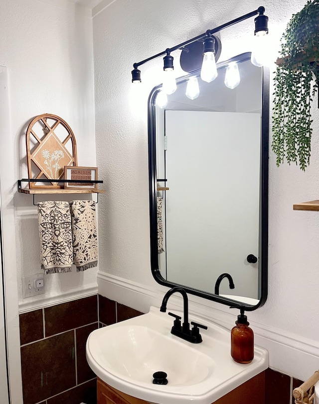 524 S Mears Ave, Whitehall, MI 49461 - bathroom with a sink