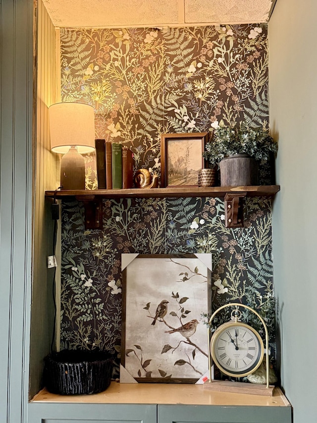 524 S Mears Ave, Whitehall, MI 49461 - detailed view of wallpapered walls