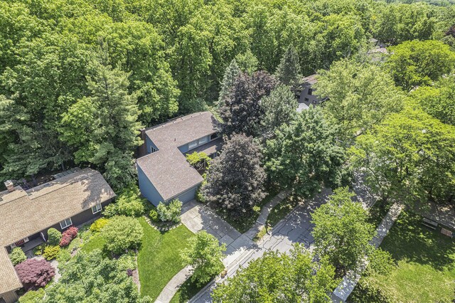 1410 N Folkstone Ct, Ann Arbor, MI 48105 - bird's eye view