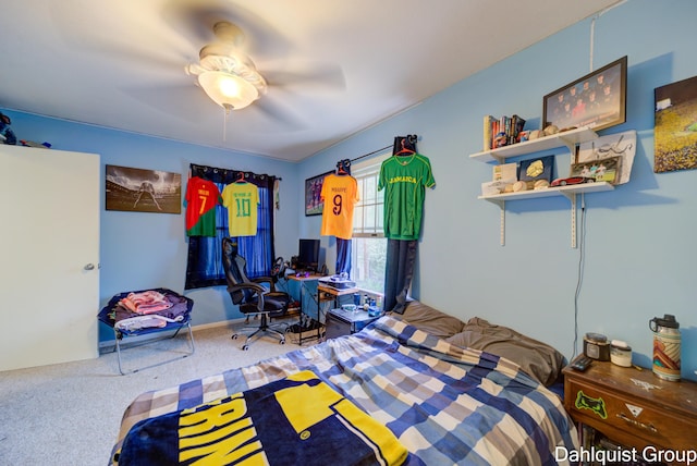 bedroom featuring carpet flooring and a ceiling fan