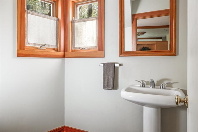 6800 Harbert Rd, Harbert, MI 49115 - view of bathroom