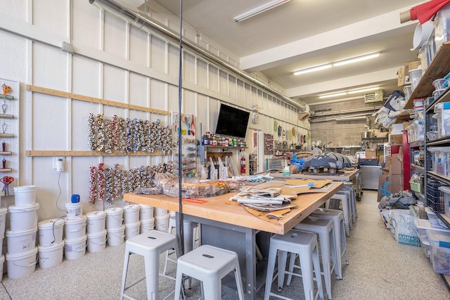 26 W 6th St, Holland, MI 49423 - garage featuring a workshop area