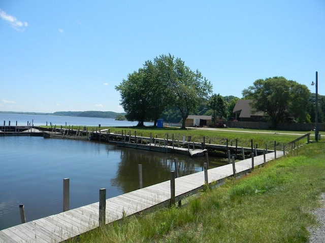 846 S Lakeshore Dr Unit 3, Ludington, MI 49431