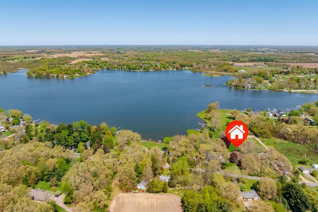 46132 86th Ave, Decatur, MI 49045 - aerial view of property and surrounding area featuring a large body of water and a heavily wooded area