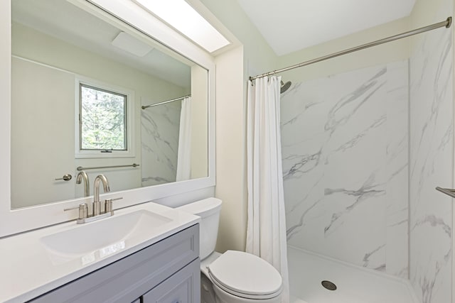 9773 Weko Dr, Bridgman, MI 49106 - full bath featuring toilet, vanity, and a shower with curtain