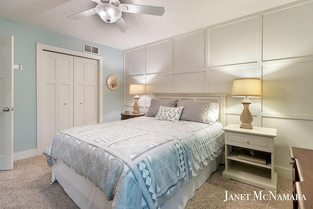 2078 Chippewa Dr Unit 25, Holland, MI 49424 - bedroom with a decorative wall, carpet flooring, a closet, and ceiling fan