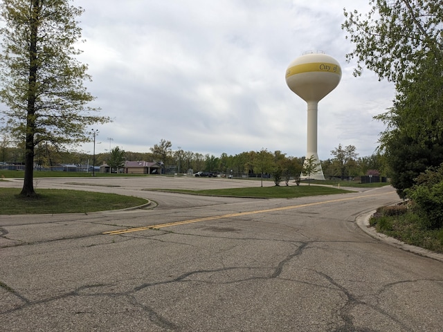 816 E Indiana St, New Buffalo, MI 49117