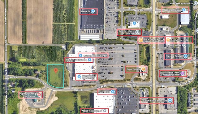 1075 Henze Dr NW, Comstock Park, MI 49321