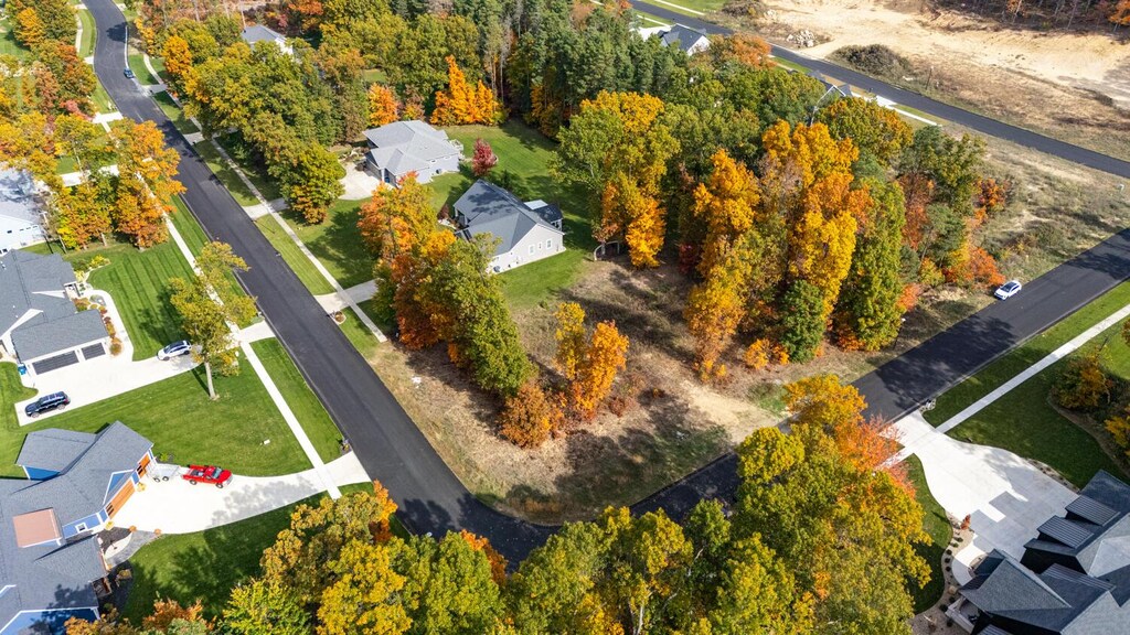 2109 Toscana St, Kalamazoo, MI 49009